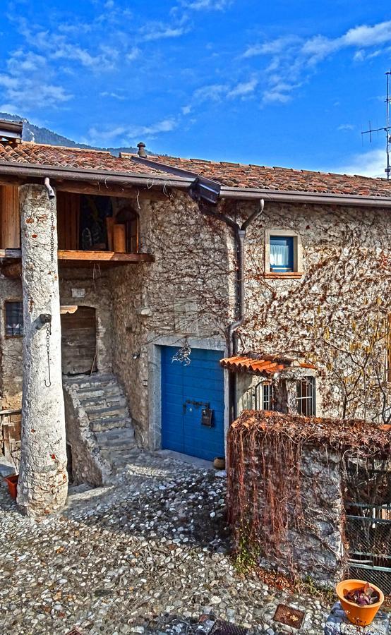 Rustico Colonna House By Gardadomusmea Appartement Vesio Buitenkant foto