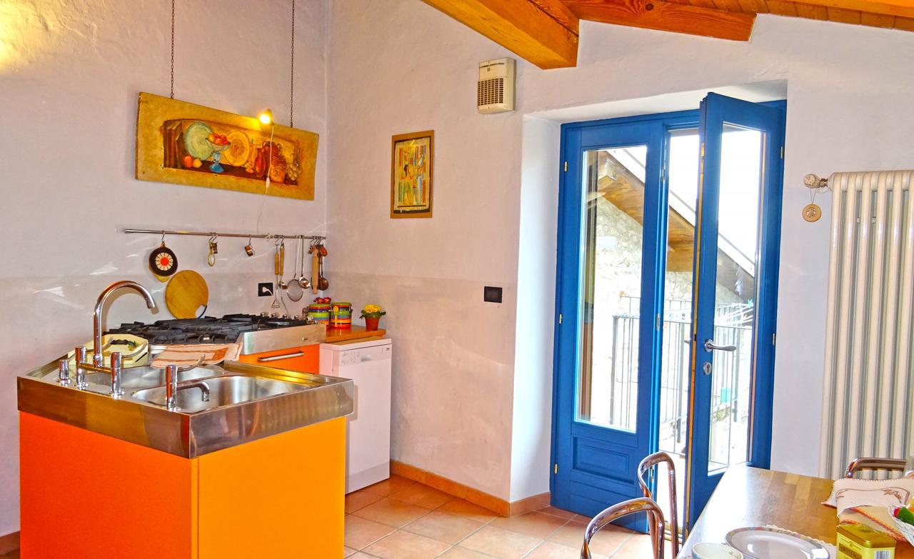 Rustico Colonna House By Gardadomusmea Appartement Vesio Buitenkant foto