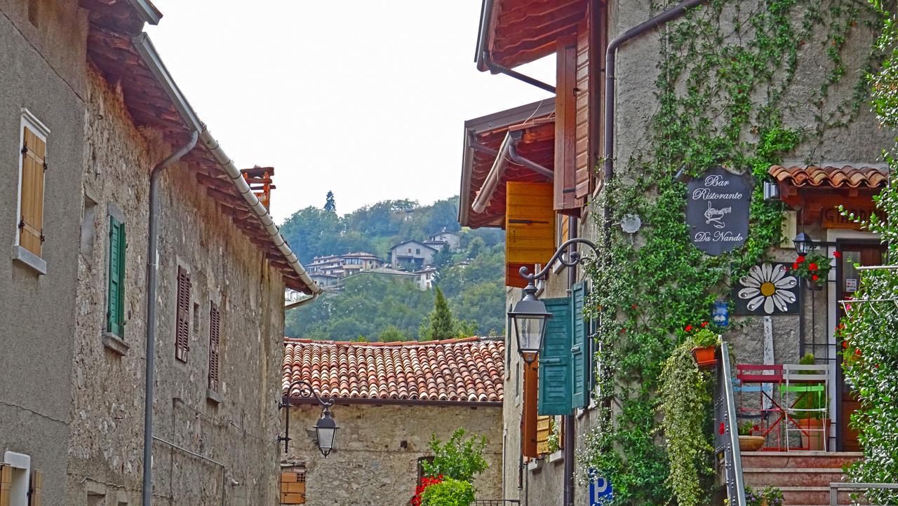 Rustico Colonna House By Gardadomusmea Appartement Vesio Buitenkant foto