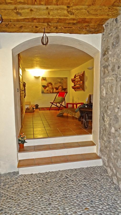 Rustico Colonna House By Gardadomusmea Appartement Vesio Buitenkant foto