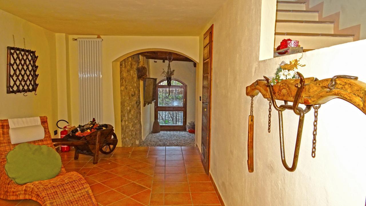 Rustico Colonna House By Gardadomusmea Appartement Vesio Buitenkant foto